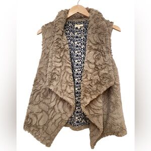 Mystree Vest Fuzzy Brown Boho Women’s Size Medium Cozy Faux Fur